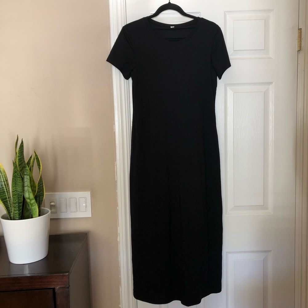 Uniqlo | T-Shirt Dress With Built in Bra | Black | Large